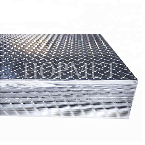 Лист алюминиевый 4х1500х3000 EU, рифление квинтет, марка АМГ2Н2 Р в Пензе цена